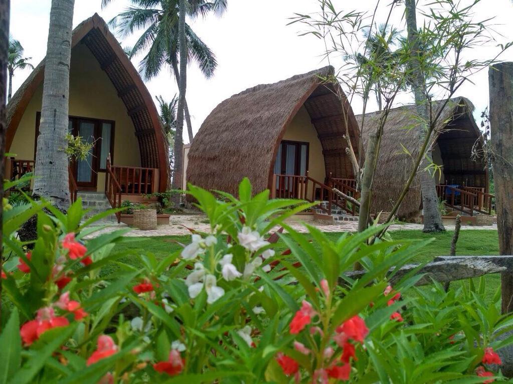 Karimun Lumbung Hotel การีมุนยาวา ภายนอก รูปภาพ
