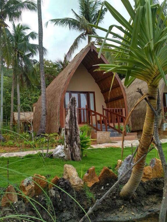 Karimun Lumbung Hotel การีมุนยาวา ภายนอก รูปภาพ